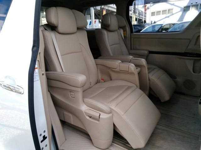 Toyota alphard фото салона